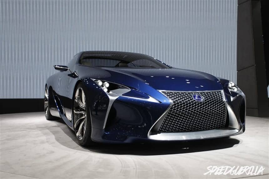 Lexus donne son feu vert pour la LF-LC